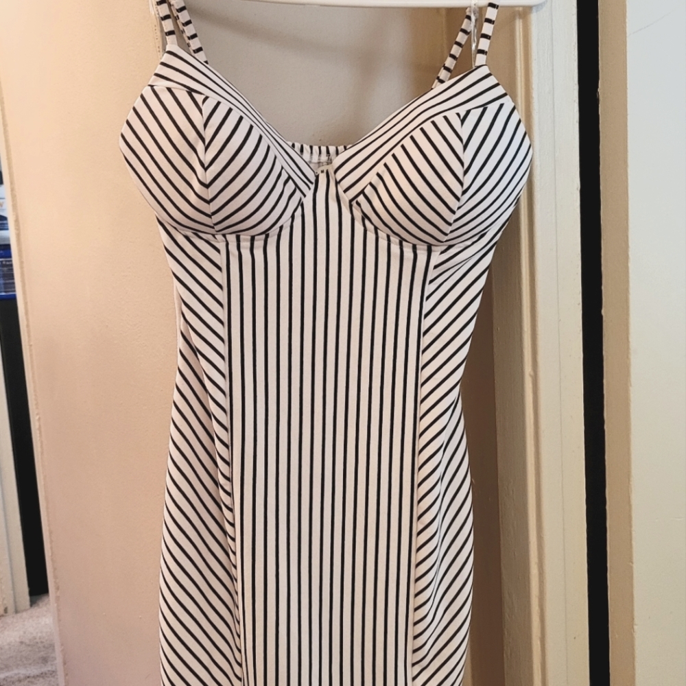 Black & white stripped dress